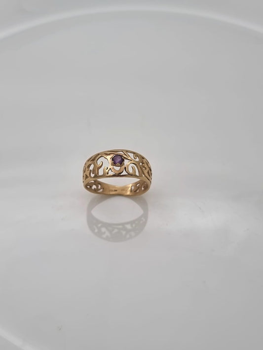 טבעת תחרה זהב 14 קראט משובצת אבן אמטיסט סגולה