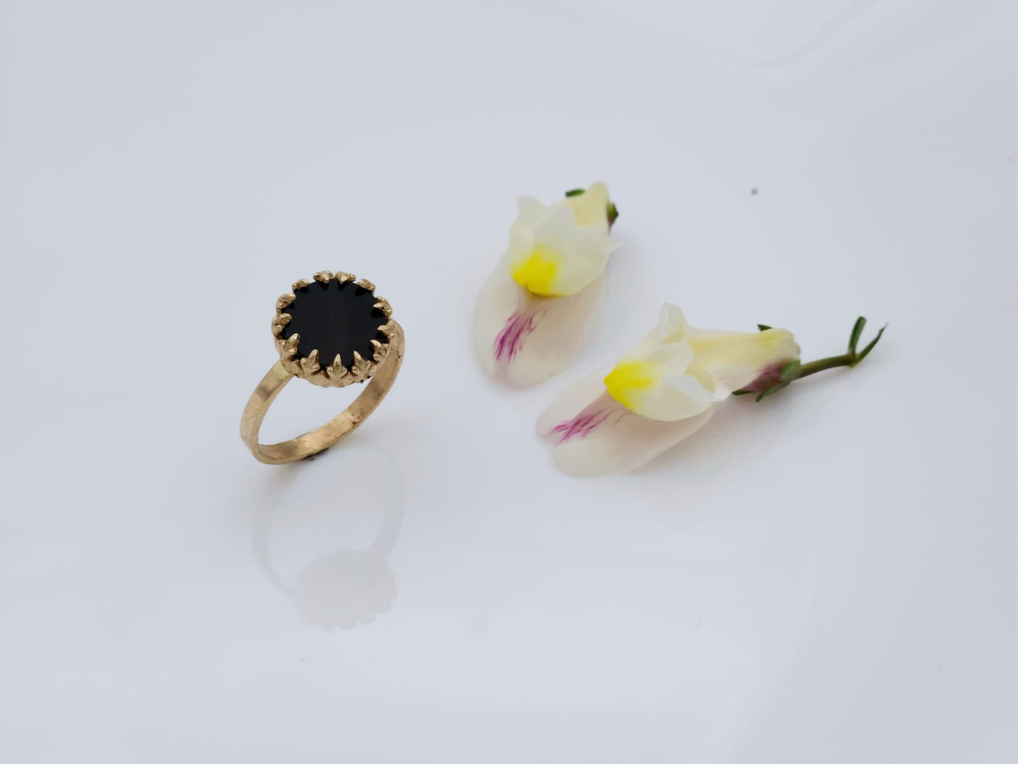 14K Gold Ring Set with Onyx Stone