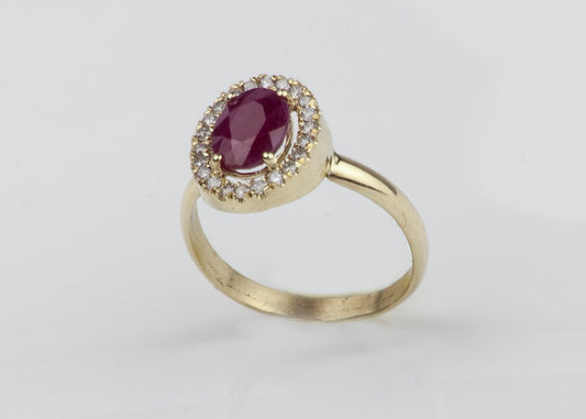 14K Gold Ring with Ruby and Diamonds