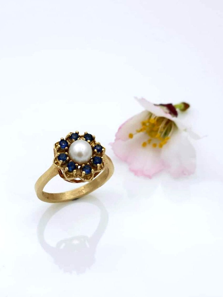 14K Gold Ring Set with Sapphires and Pearl