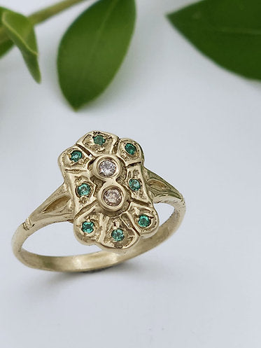 14K Gold Ring Set with Diamonds and Emerald