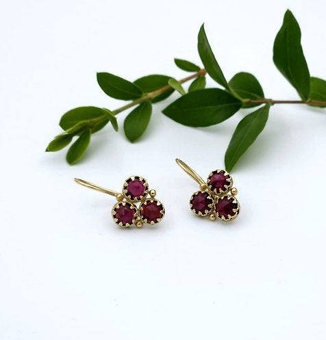 14K Gold Earrings Set with Garnet Stones