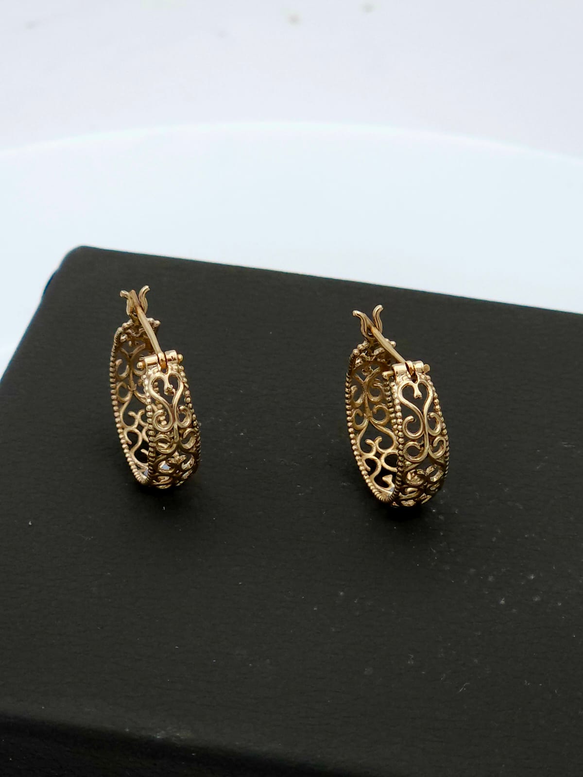 14K Gold Lace Hoop Earrings