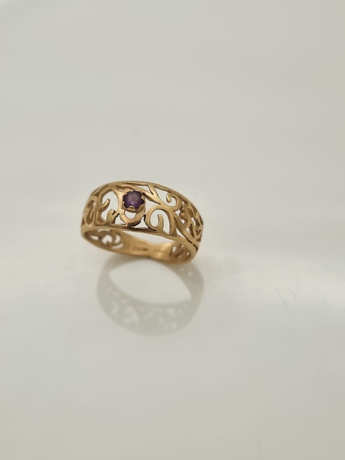 14K Gold Lace Ring Set with a Purple Amethyst Stone