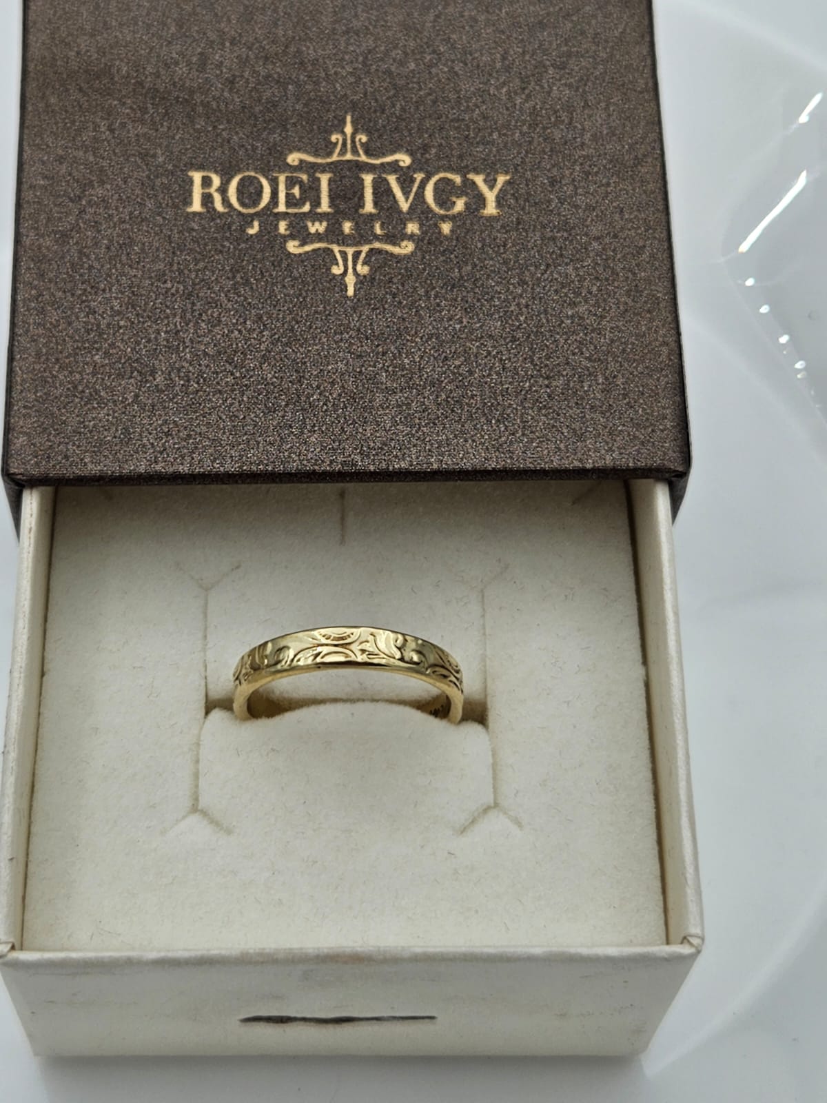 14K Gold Decorated Ring