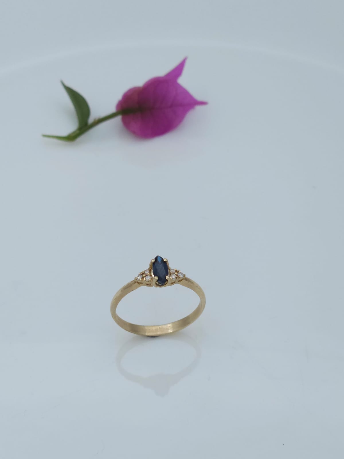 14K Gold Ring Set with Marquise-Cut Sapphire and Diamond