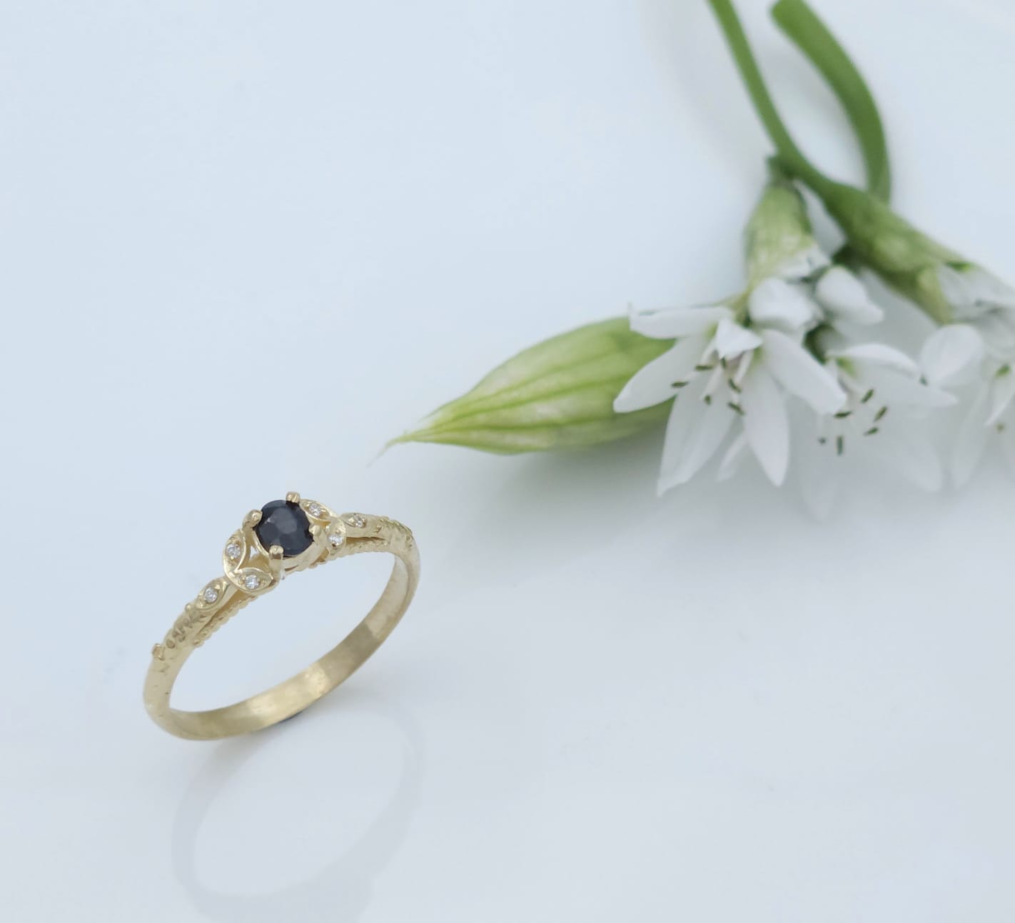 14K Gold Ring in Antique Style Set with Blue Sapphire and Side Diamonds
