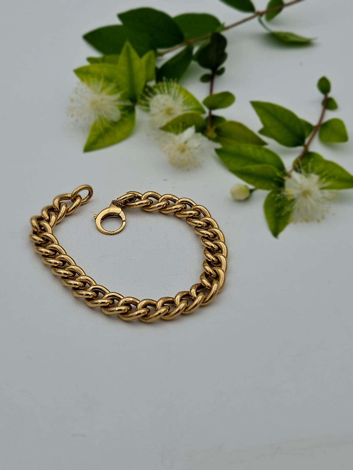 14K Hollow Gold Bracelet