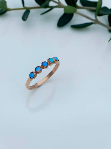Gold Ring Set with 5 Opal Stones