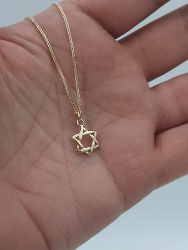 14K Gold Classic Star of David Pendant - 10mm