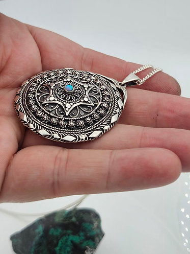 Star of David Pendant in Silver with Opal, Filigree Design