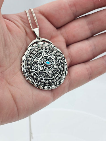 Star of David Pendant in Silver with Opal, Filigree Design